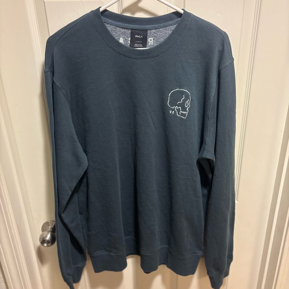 RVCA Men's Skull Embroidered Crew Sweatshirt